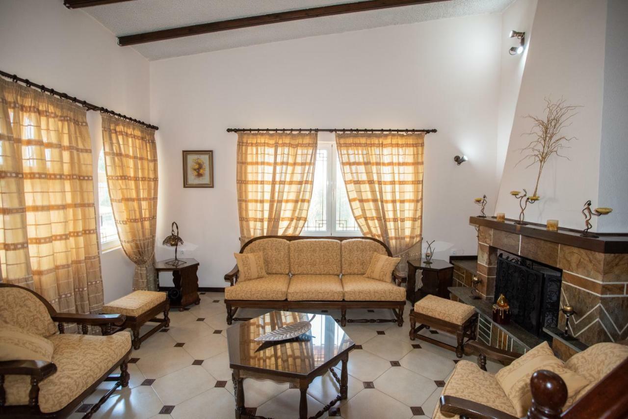 The Of The Winds Villa Nea Kios