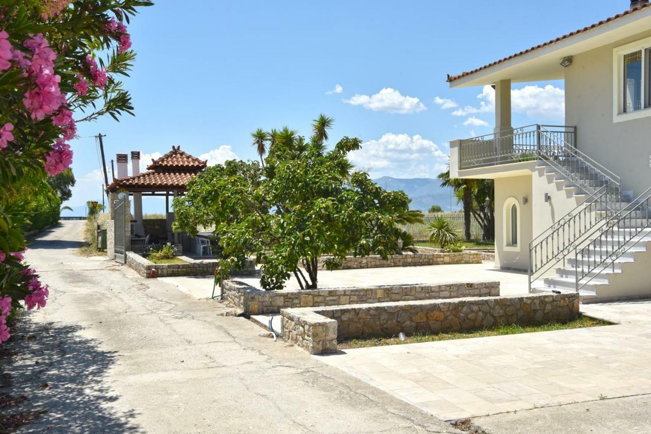 The Of The Winds Villa Nea Kios